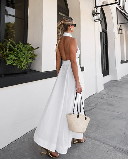 Vestido largo sin mangas con cuello halter